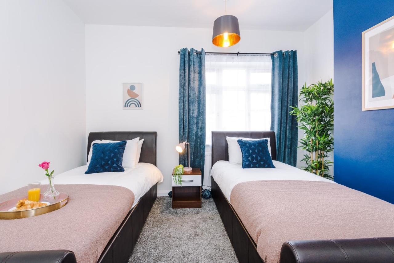 Harley House - Spacious Home With Free Netflix & Parking By Rocketbnb Coventry Exterior foto